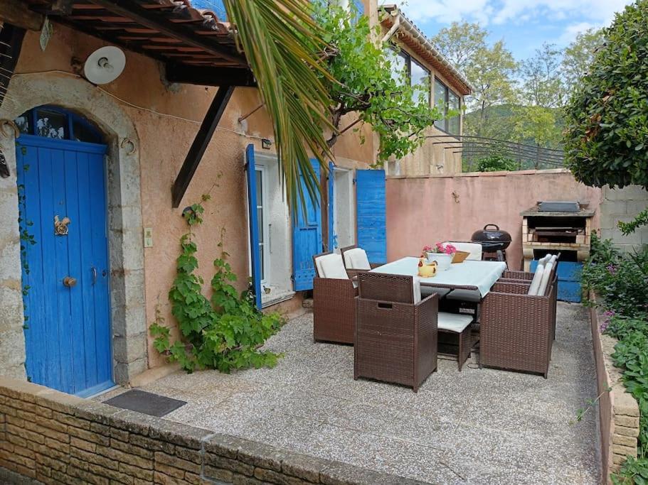 Villa Aux 2 Cedres à L'Escale Extérieur photo